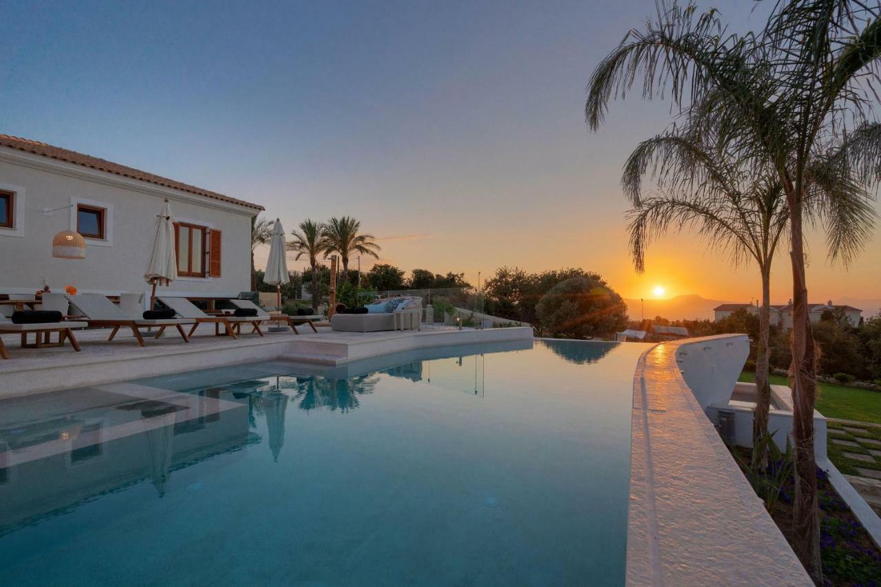 Delfini Villa Prinés 외부 사진